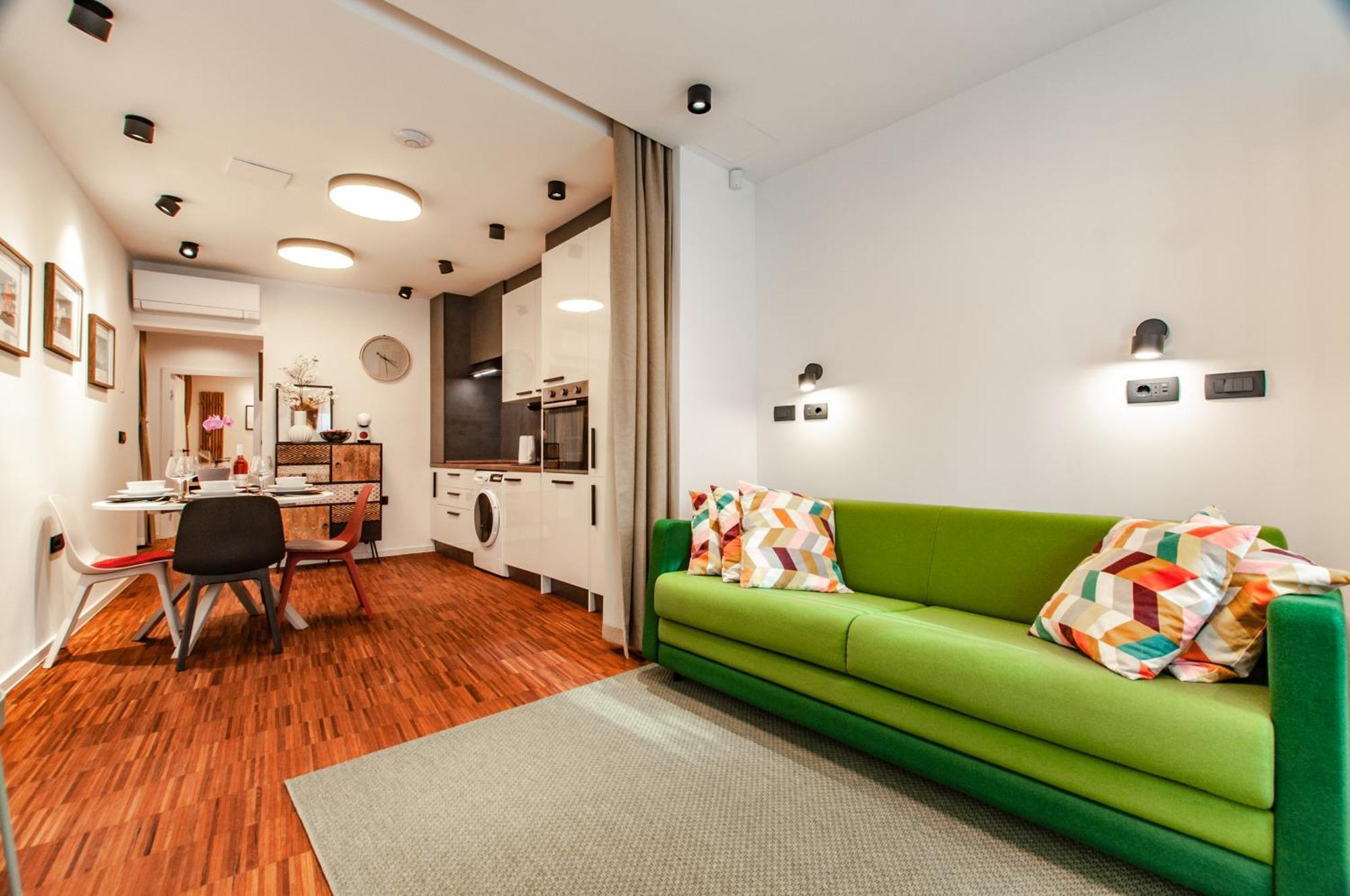 Six In The City Apartment, Ljubljana Eksteriør billede