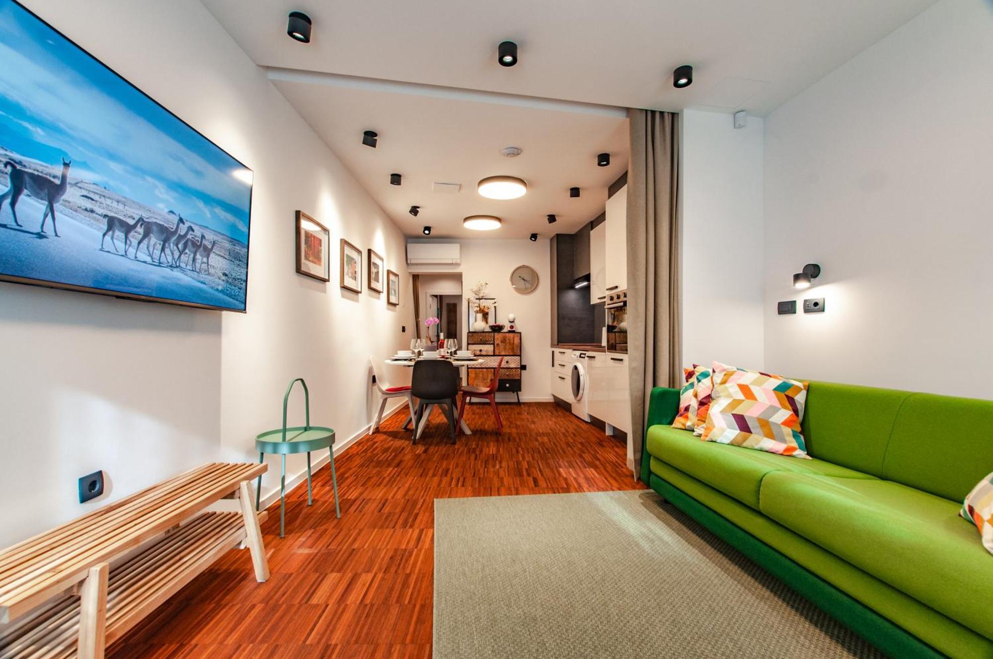 Six In The City Apartment, Ljubljana Eksteriør billede